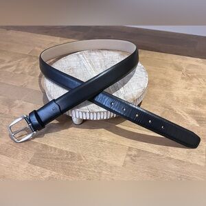 Lands’ End Classic Black Leather Belt w/Brushed Silver Buckle #451656 Size 40